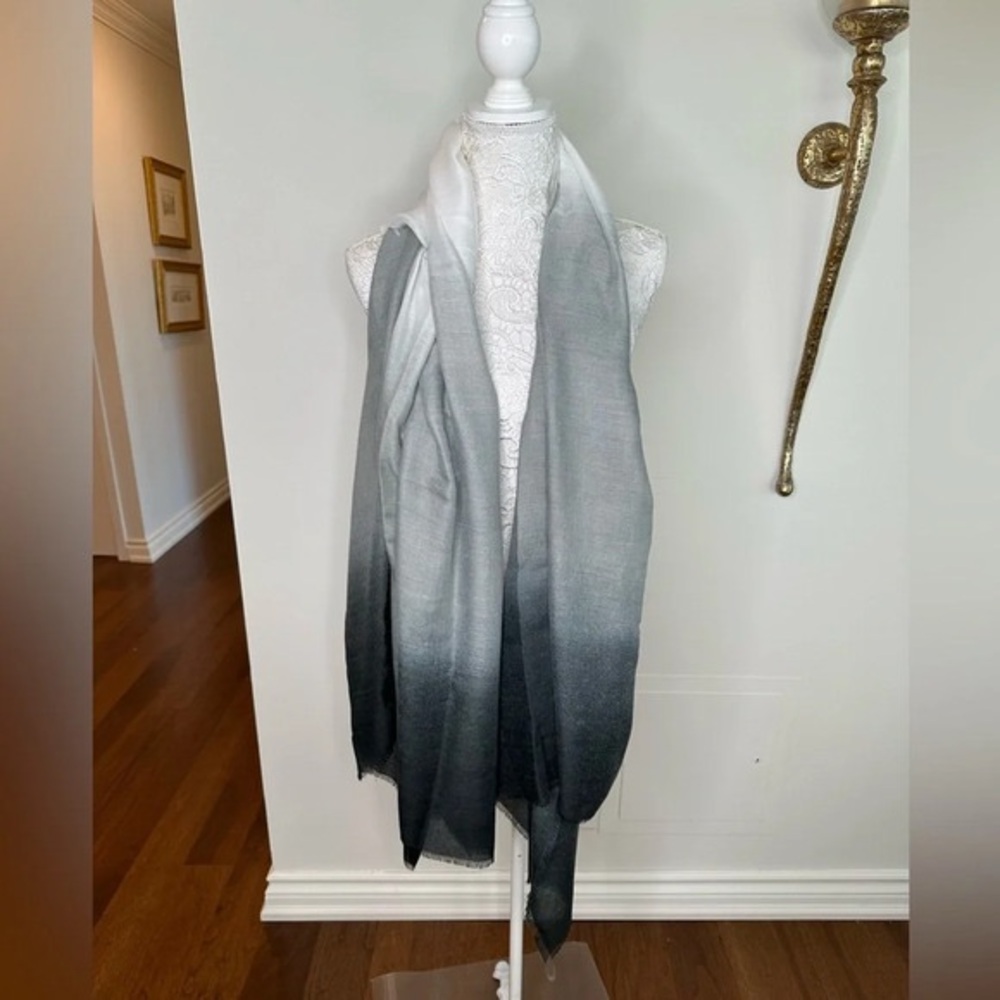 Black to White Ombré Scarf